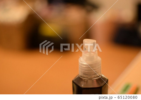 スプレー吹き出し口の写真 見本 スプレー吹き出し口の写真 見本