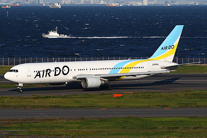 JA98AD Air Do Boeing 767-300 | Planespotters.net