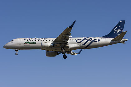 EI-RND Alitalia Cityliner Embraer ERJ-190 | Planespotters.net