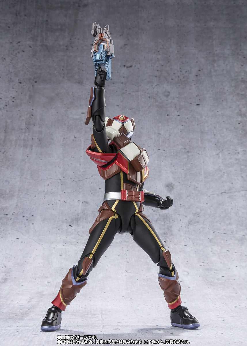 S.H.Figuarts 仮面ライダーヴァレン チョコドンフォーム | 魂ウェブ