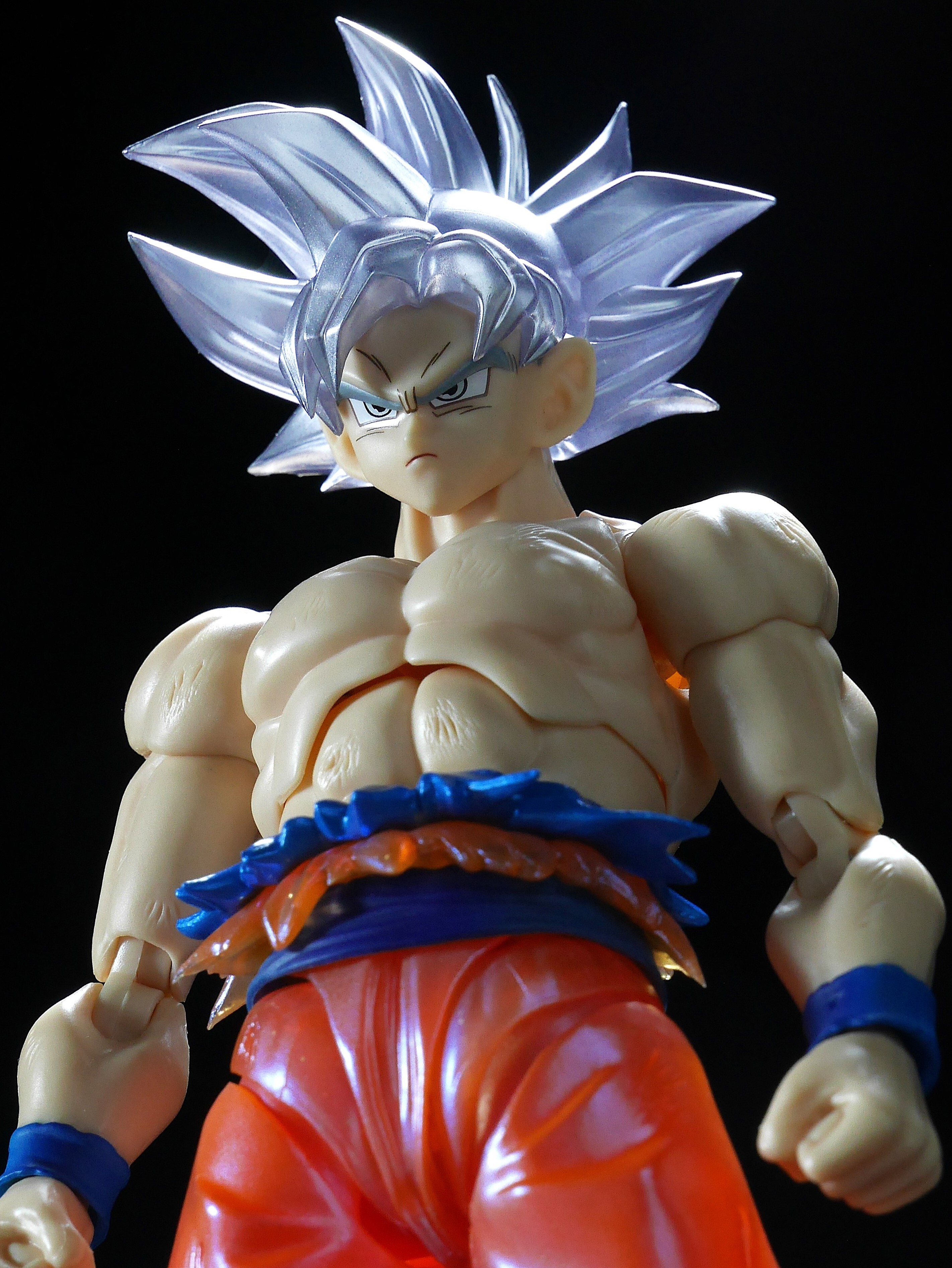 魂ストア限定商品「S.H.Figuarts 孫悟空 身勝手の極意-限界超絶突破