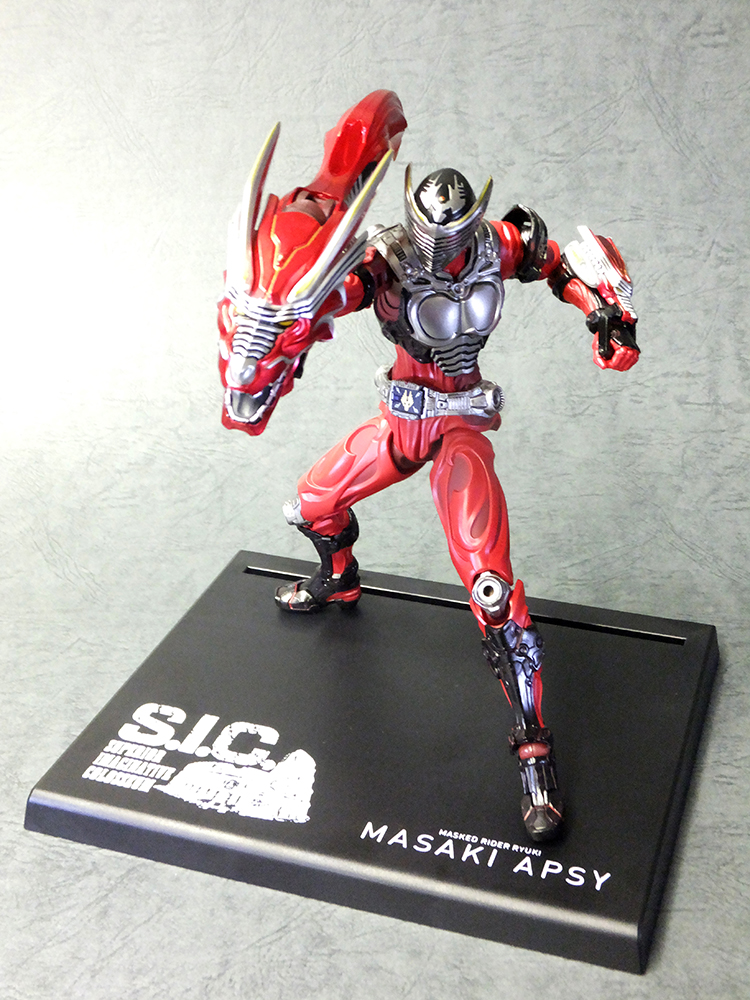 1/25発売予定 S.I.C.「仮面ライダークウガ マイティフォーム」「仮面