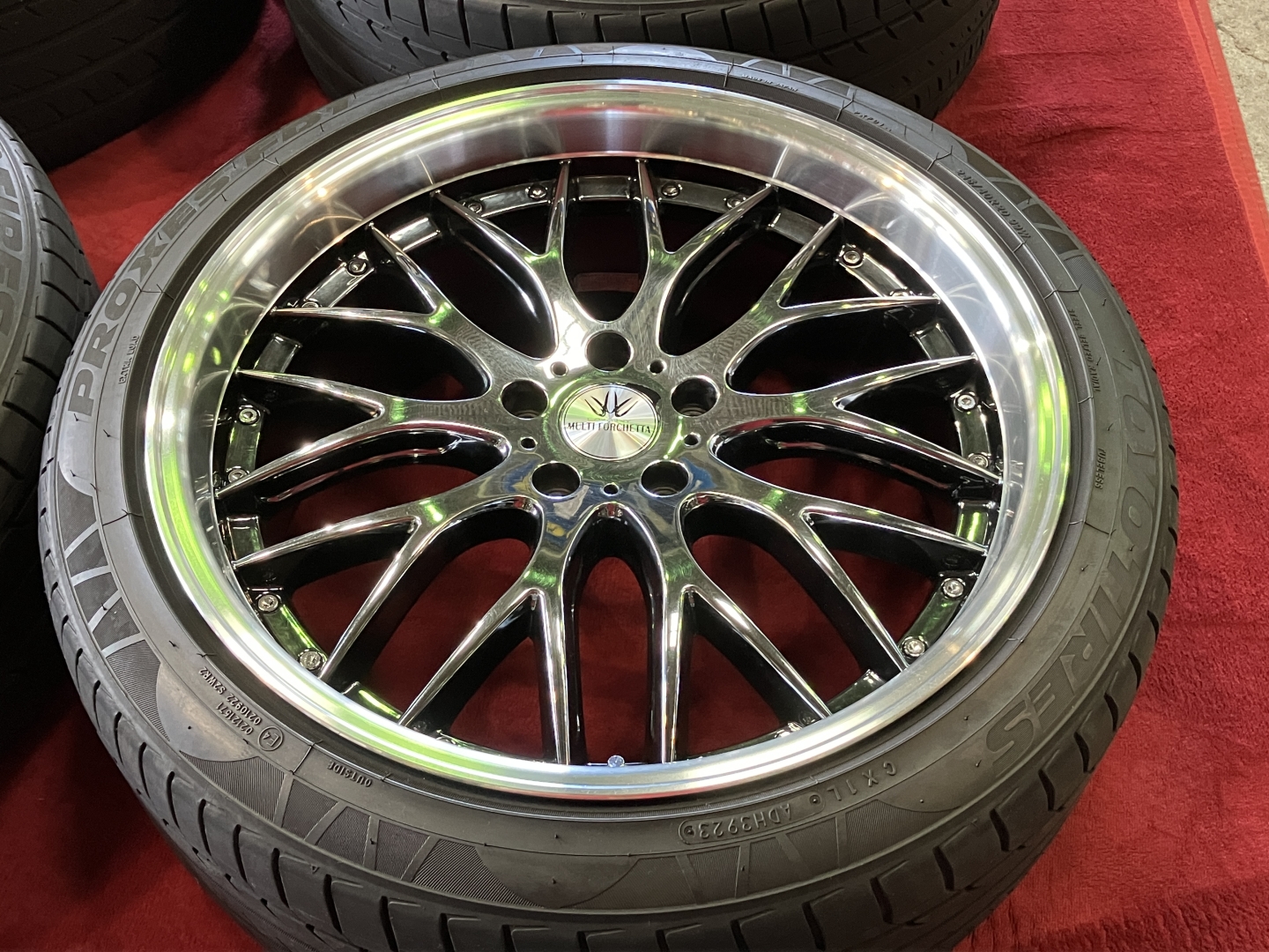 BADX ロクサーニ マルチフォルケッタ カラー：SBC/リム