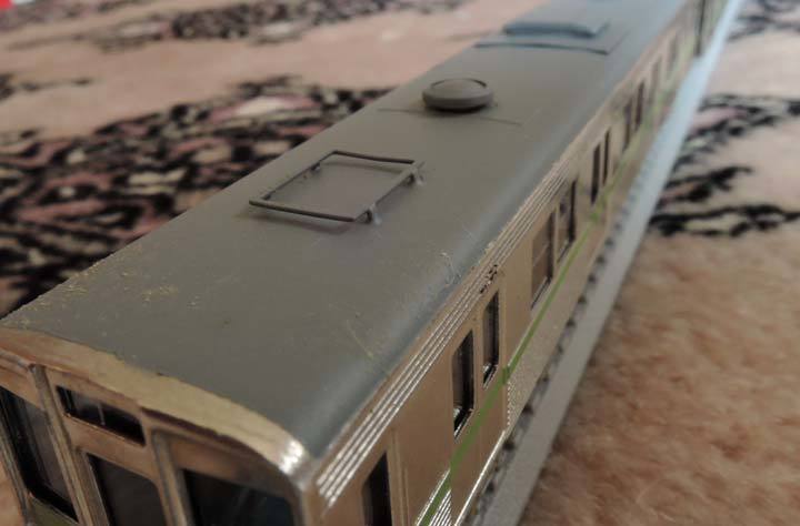 エンドウの「都営地下鉄10－000形」が入線する: 光山市交通局の