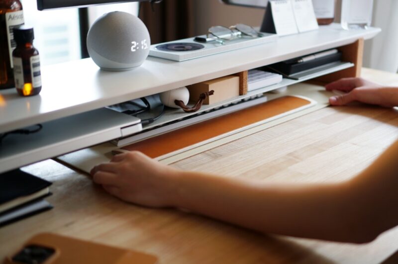 デスク収納をおしゃれにアップデート。Grovemade(グローブメイド)の