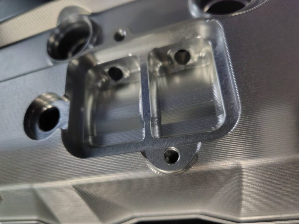 ZRX1200 DAEGビレットヘッドカバー | TWJ (TenWinJapan)