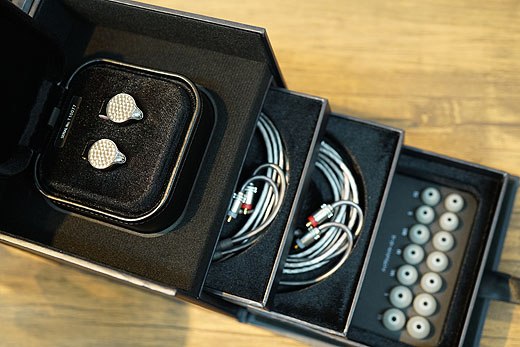 レビュー】ソニー最高峰インイヤー『IER-Z1R』実機レポート - ソニーの