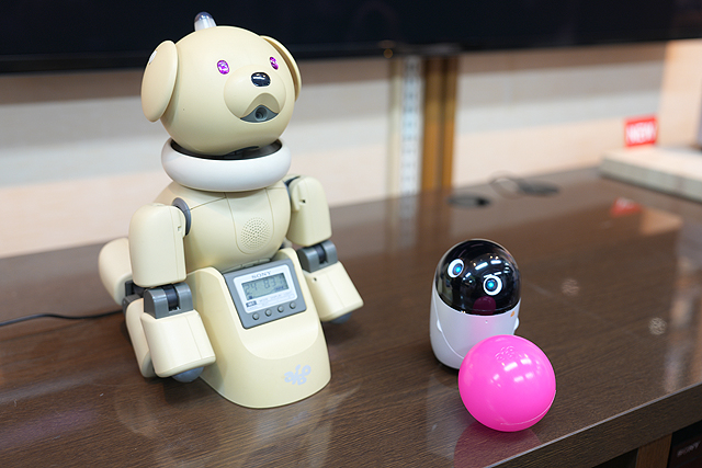 poiq 育成プロジェクト 終了のお知らせ - ソニーの新商品レビューを