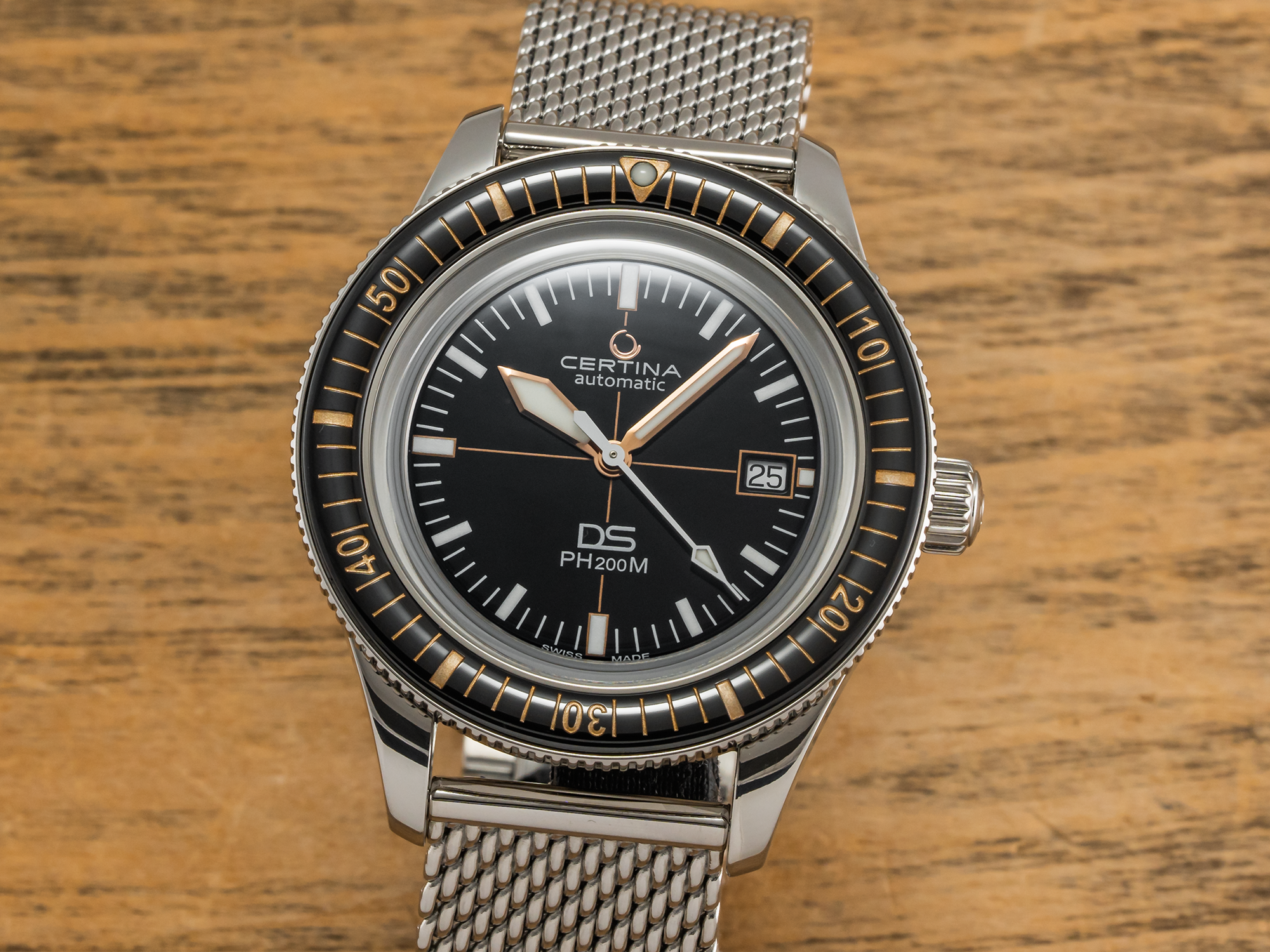 DS PH200M 42.8mm - Black on Bracelet | Teddy Baldassarre
