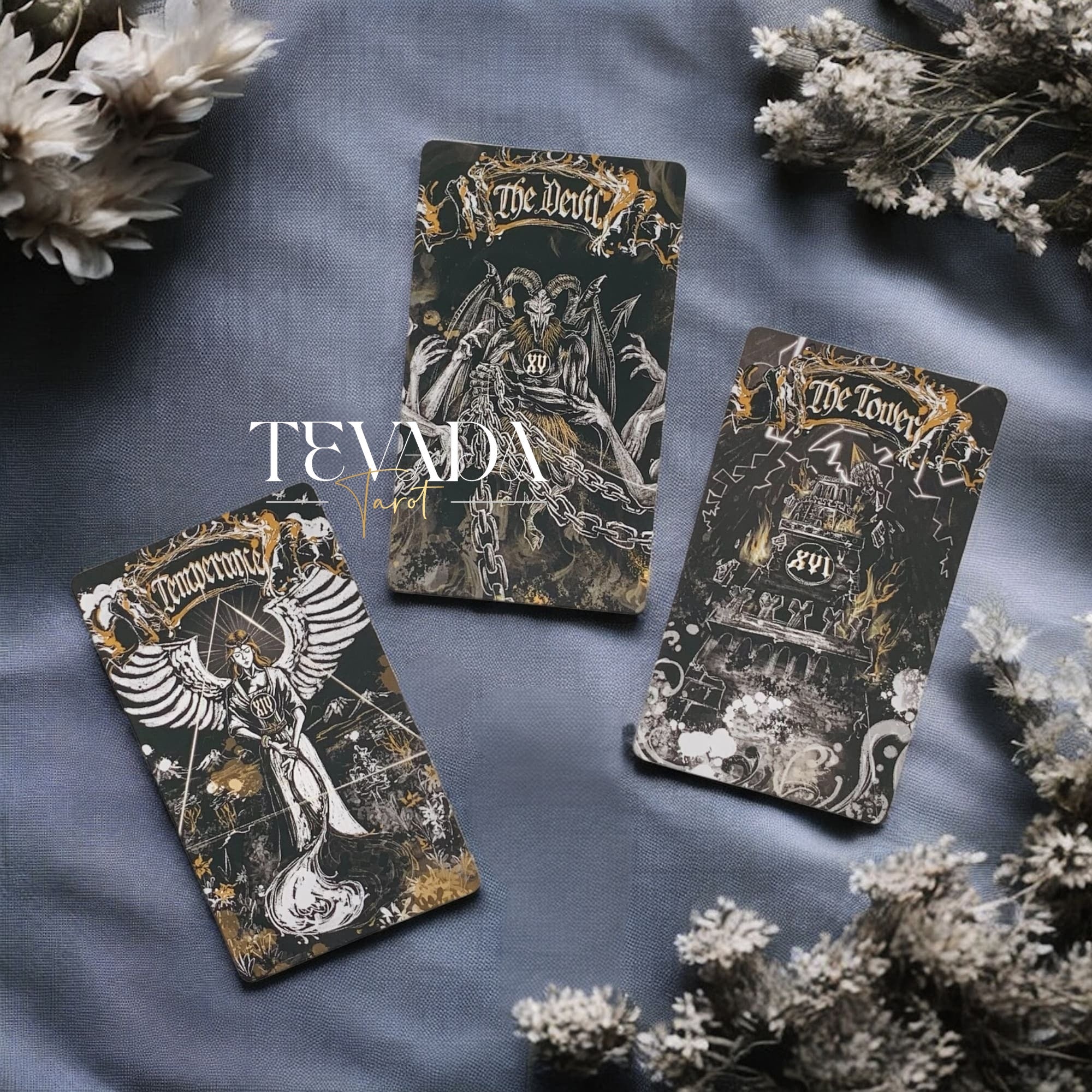 Dark Ray Tarot DELUXE Edition | TEVADA Tarot