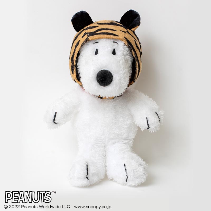 SNOOPY 2022 寅スヌーピーのぬいぐるみポーチBOOK│宝島社の通販 宝島