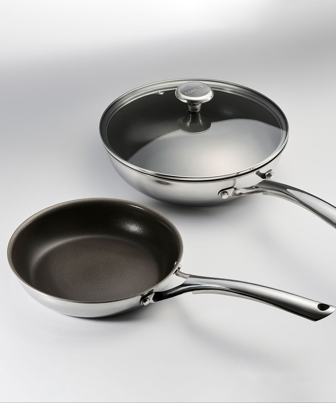 CORELLE（コレール）IH対応フライパン - 耐久性とノンスティック性を