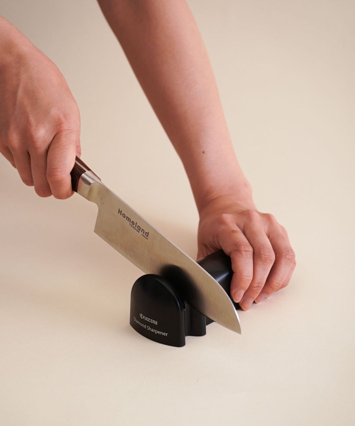 京セラ ダイヤモンドシャープナー｜自宅で簡単に包丁研ぎ – TIMELESS