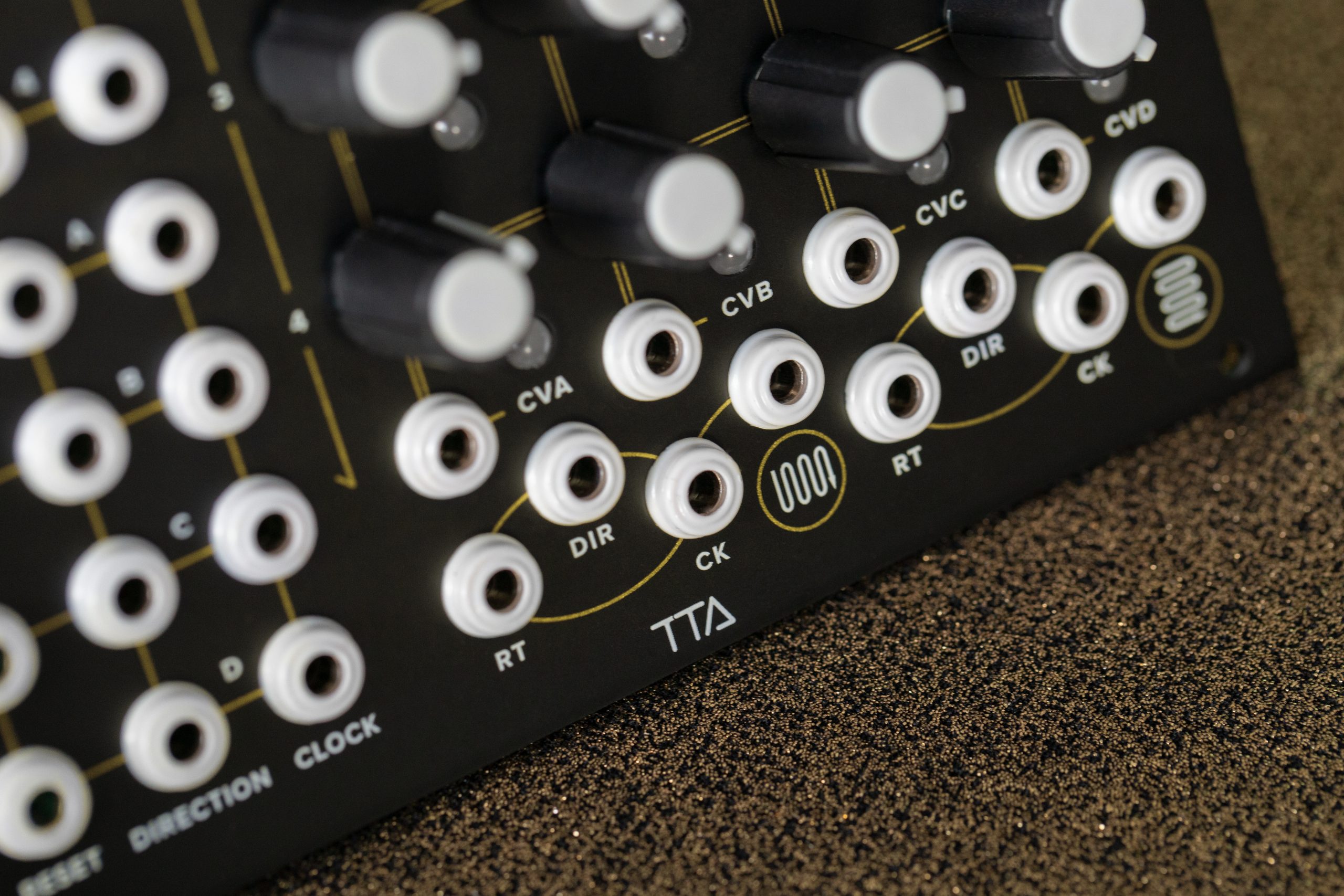 Tiptop Audio Z8000 マトリックスシーケンサー Z8000 - Tiptop Audio