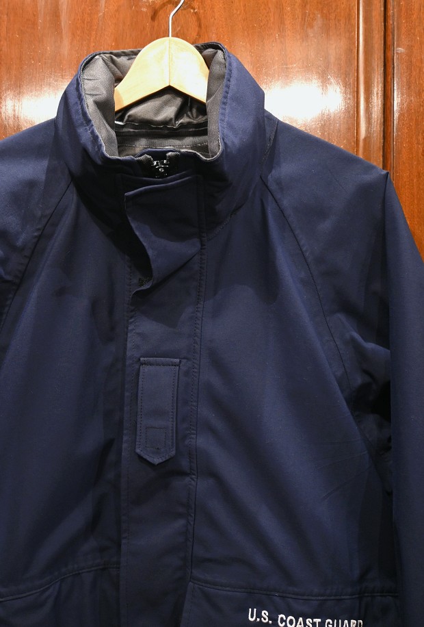 USED U.S. Coast Guard Gore-Tex Parka USCG FOUL WEATHER PARKA II