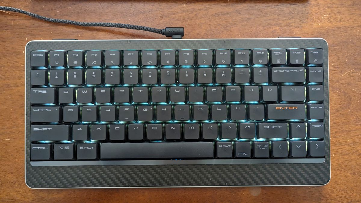 Lofree Edge ultra low profile mechanical keyboard - A thin svelte
