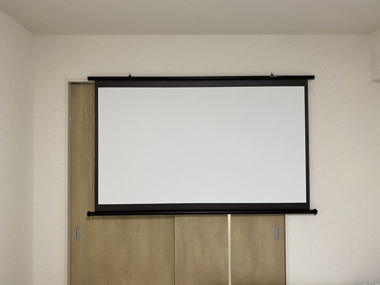 掛け軸 プロジェクター スクリーン ワイド100インチ|BTP2220WEH