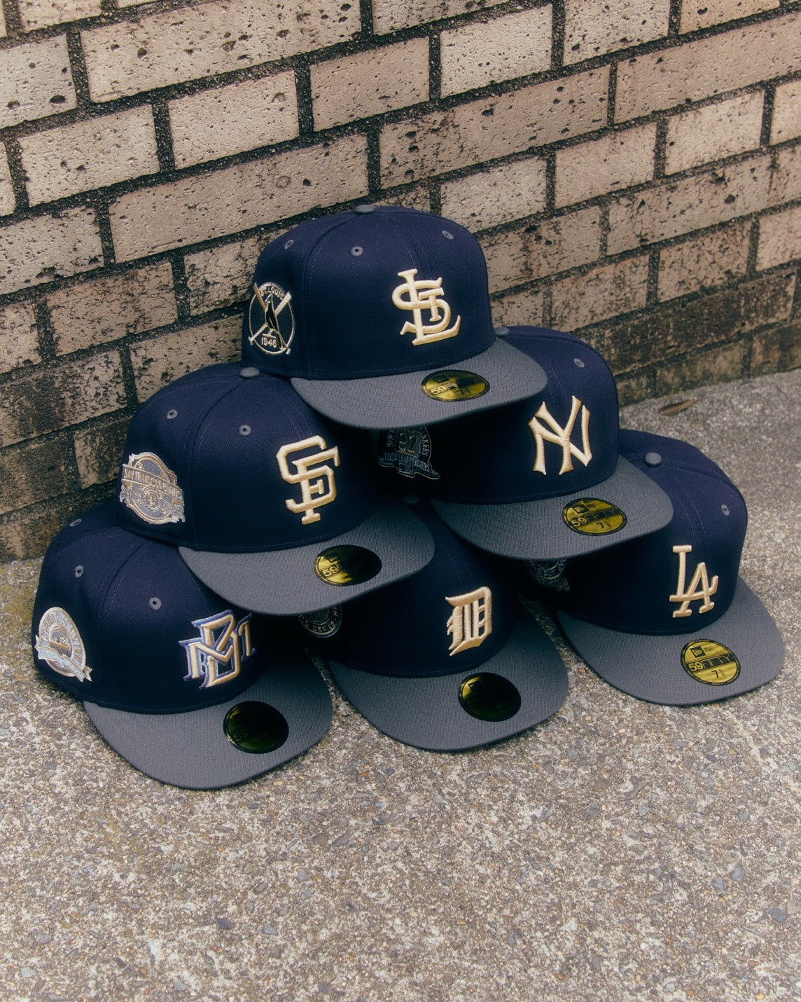 Traditional Navy – THE CAP