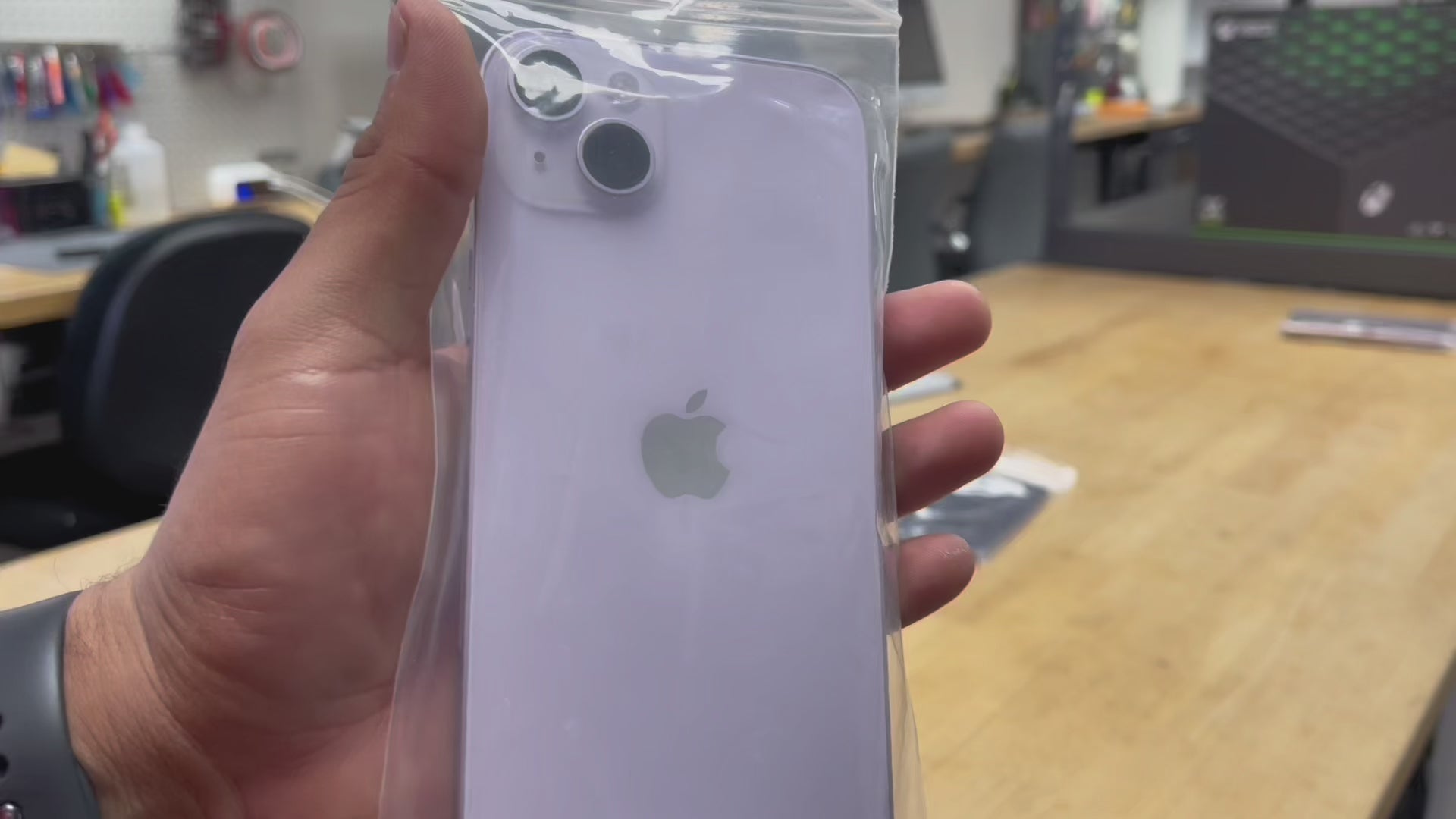 Shop Apple iPhone 14 Plus Unlocked – The Device Depot