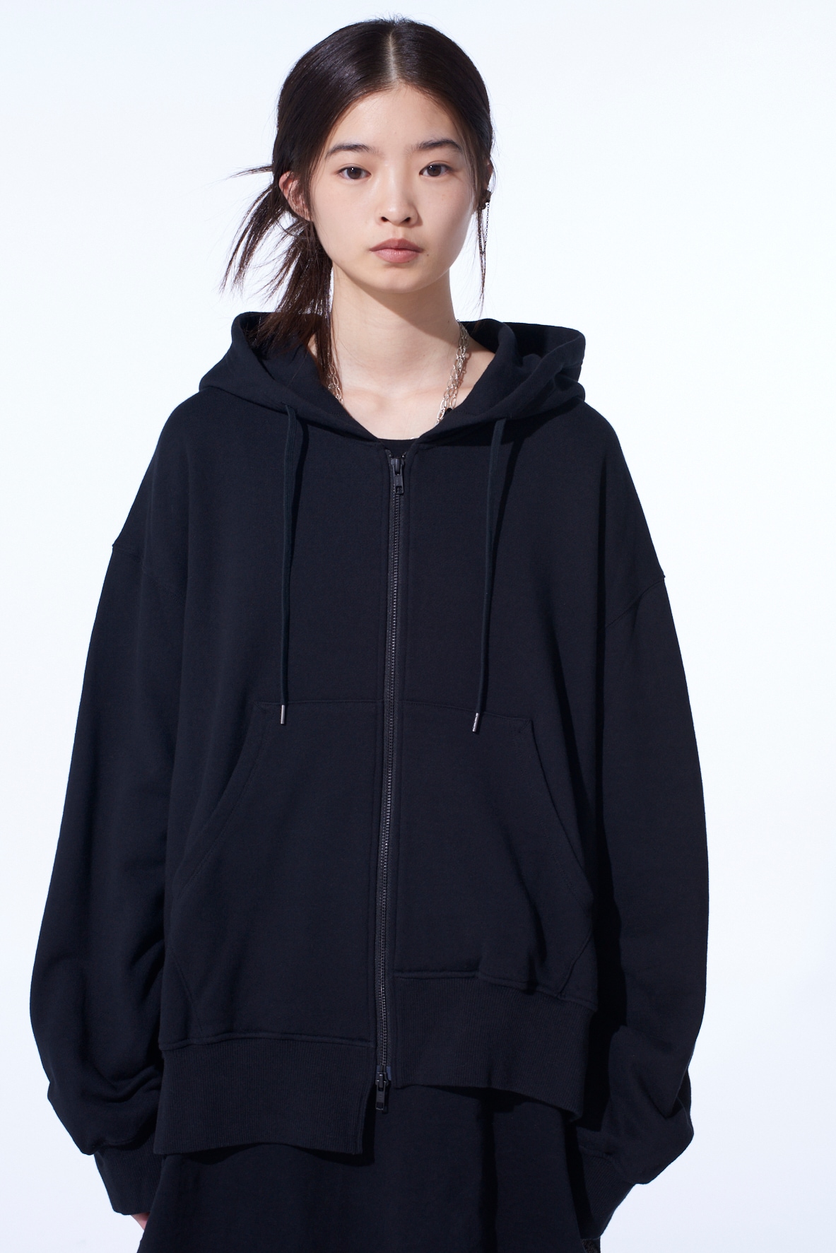 FRENCH TERRY ASYMMETRICAL ZIP-UP HOODIE(M Black): S'YTE｜THE SHOP