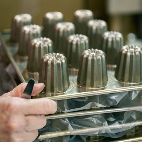 富澤商店創業105周年記念 千代田金属工業待望のカヌレ型発売 | 富澤