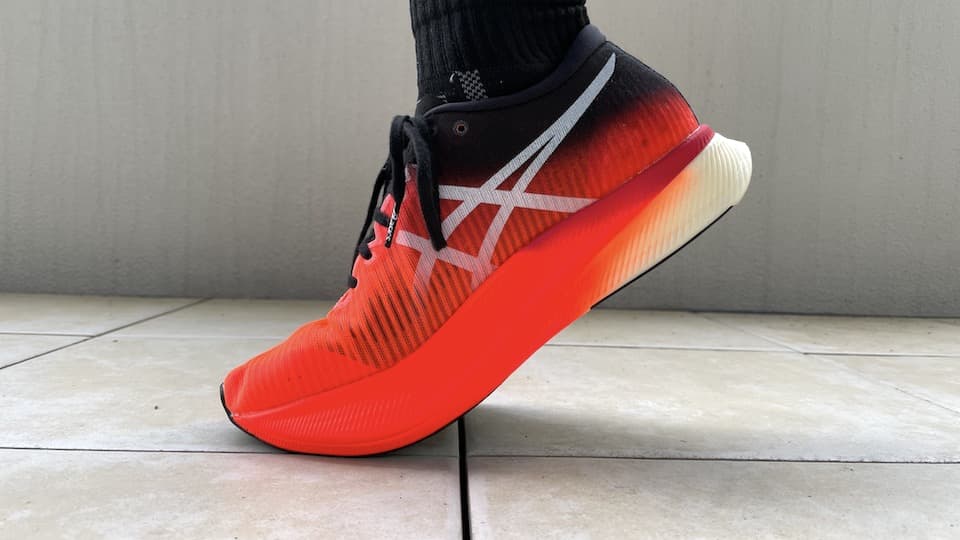 レビュー】Asics メタスピード スカイ（初代）｜ともらん！