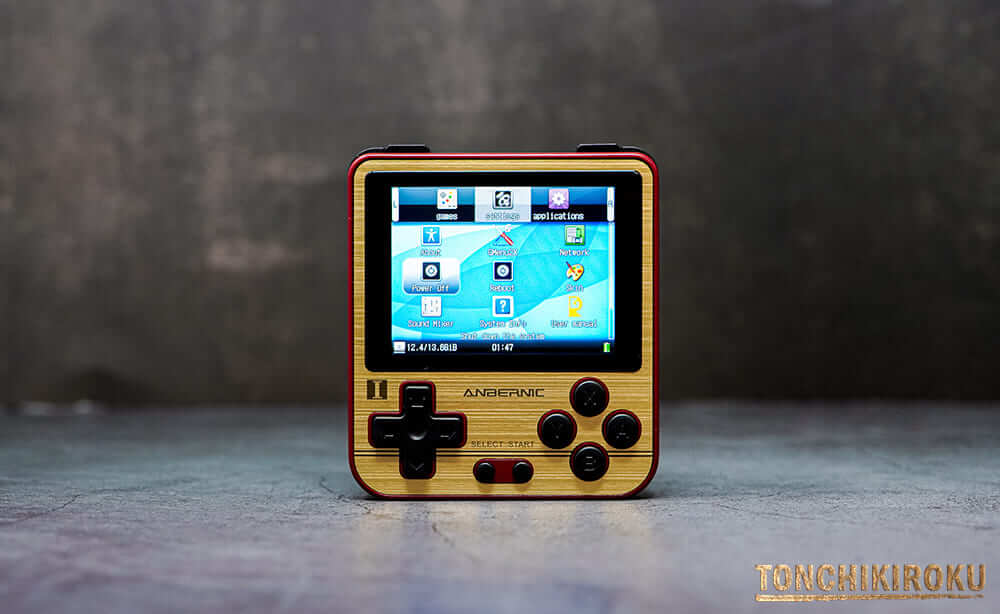 中華ゲーム機「RG280V」を実機レビュー。品質は極まる、ファミコン
