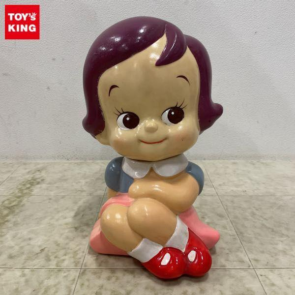 銀行のノベルティ。懐かしいソフビ貯金箱、高額なレア品は？ 今も配布