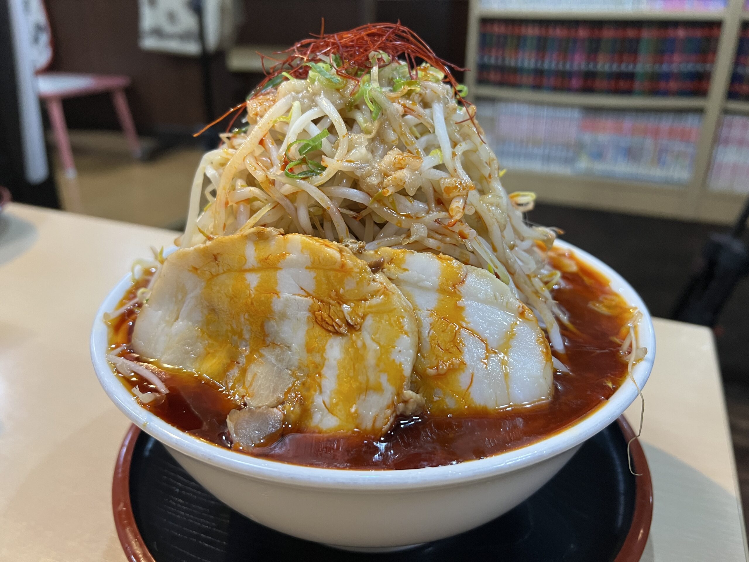 倉敷の二郎系ラーメン「らーめん食楽(くら)」 激辛メニュー“魔王”が
