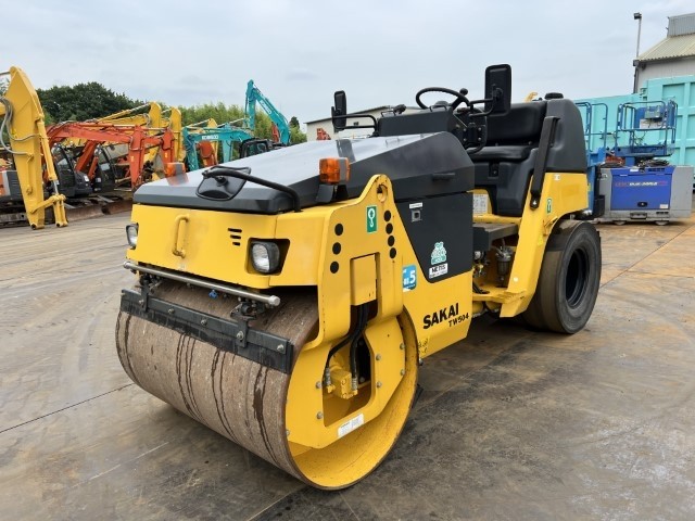 本日のご案内機械ミニユンボZX30U-5A|中古建設機械情報・ニュース