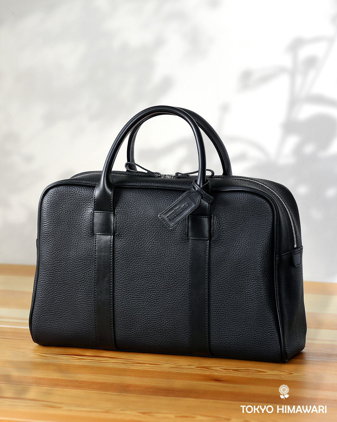 過去最高のオススメ度！高級感と味わいを両立させた新素材の本革レザー