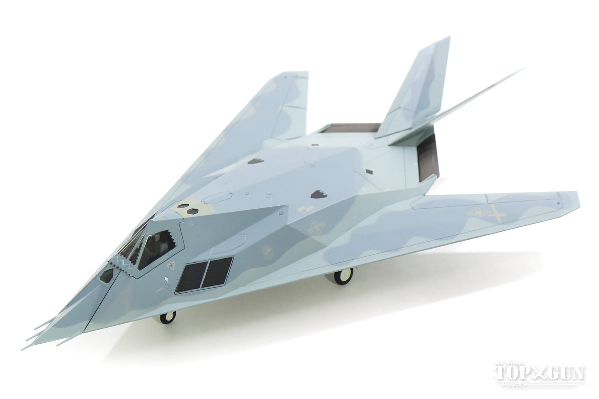 Hobby Master F-117A アメリカ空軍 第53航空団 第53試験評価飛行隊 第1