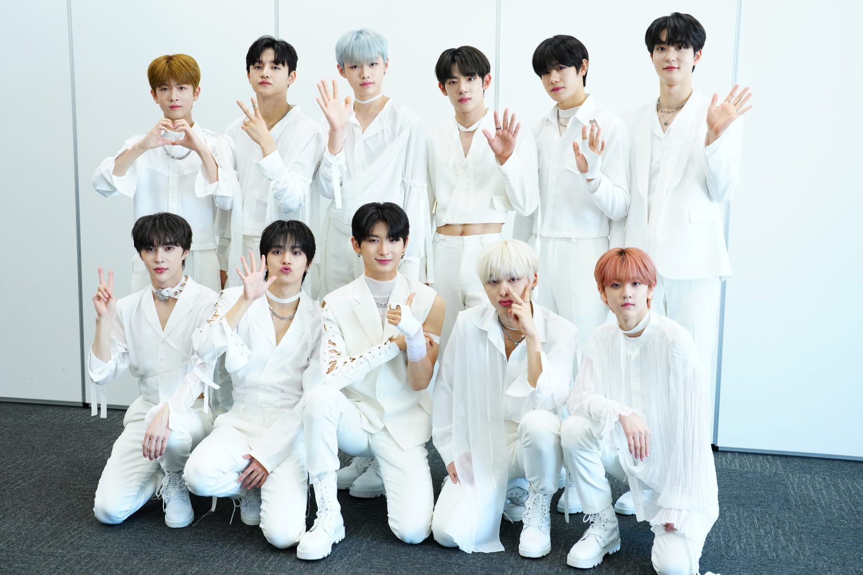 少年ファンタジー FANTASYBOYS ジュンウォン トレカ 直筆サイン 2026年最新】少年ファンタジー ジュンウォンの人気アイテム - メルカリ