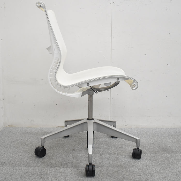 ハーマン・ミラー セトゥーチェア マルチパーパスチェア 肘なし