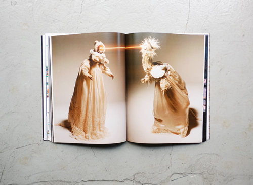 古書古本 Totodo：A MAGAZINE #4 CURATED BY JUN TAKAHASHI/UNDERCOVER