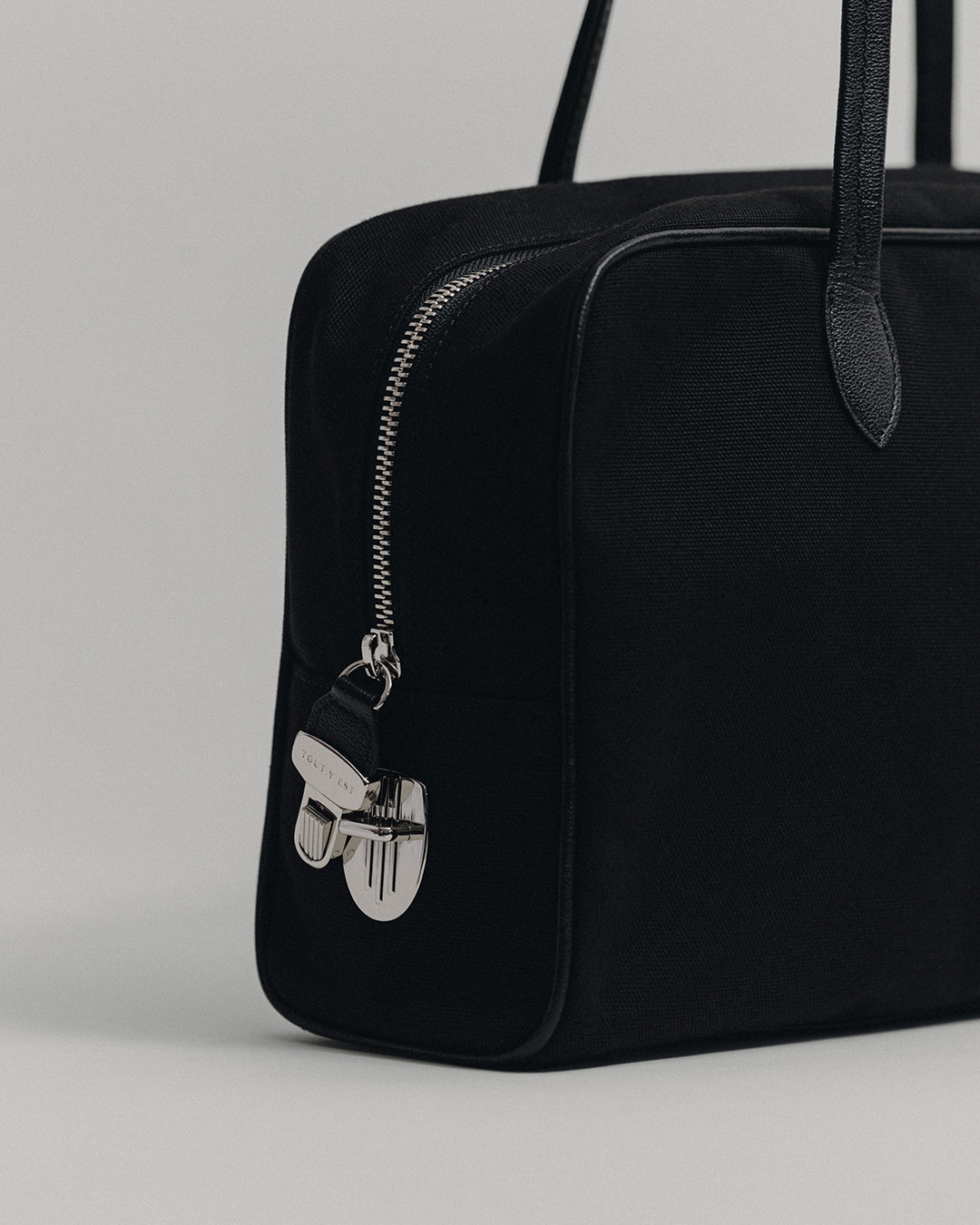 SAC LOQUET TOILE BLACK – TOUT Y EST JP