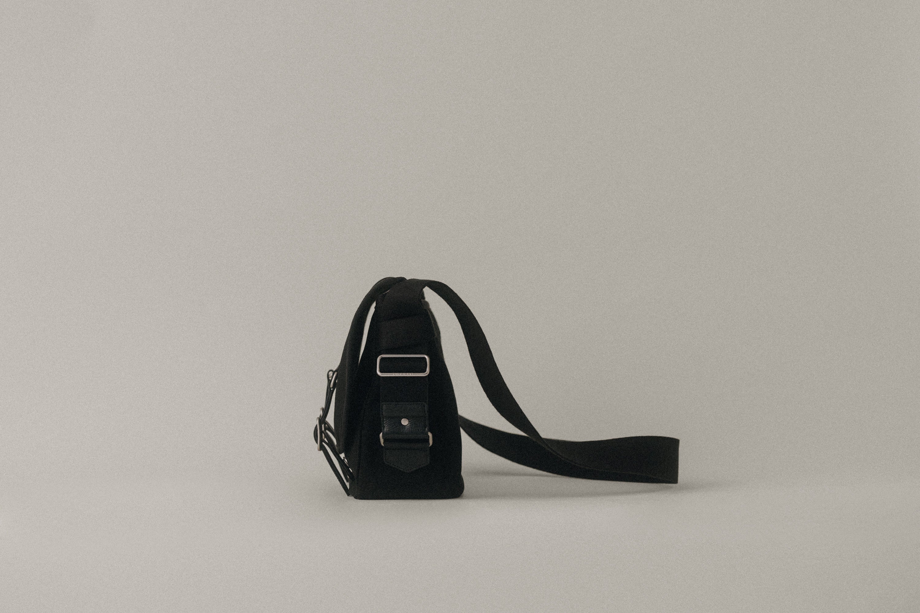 SAC BOUT SMALL BLACK – TOUT Y EST JP