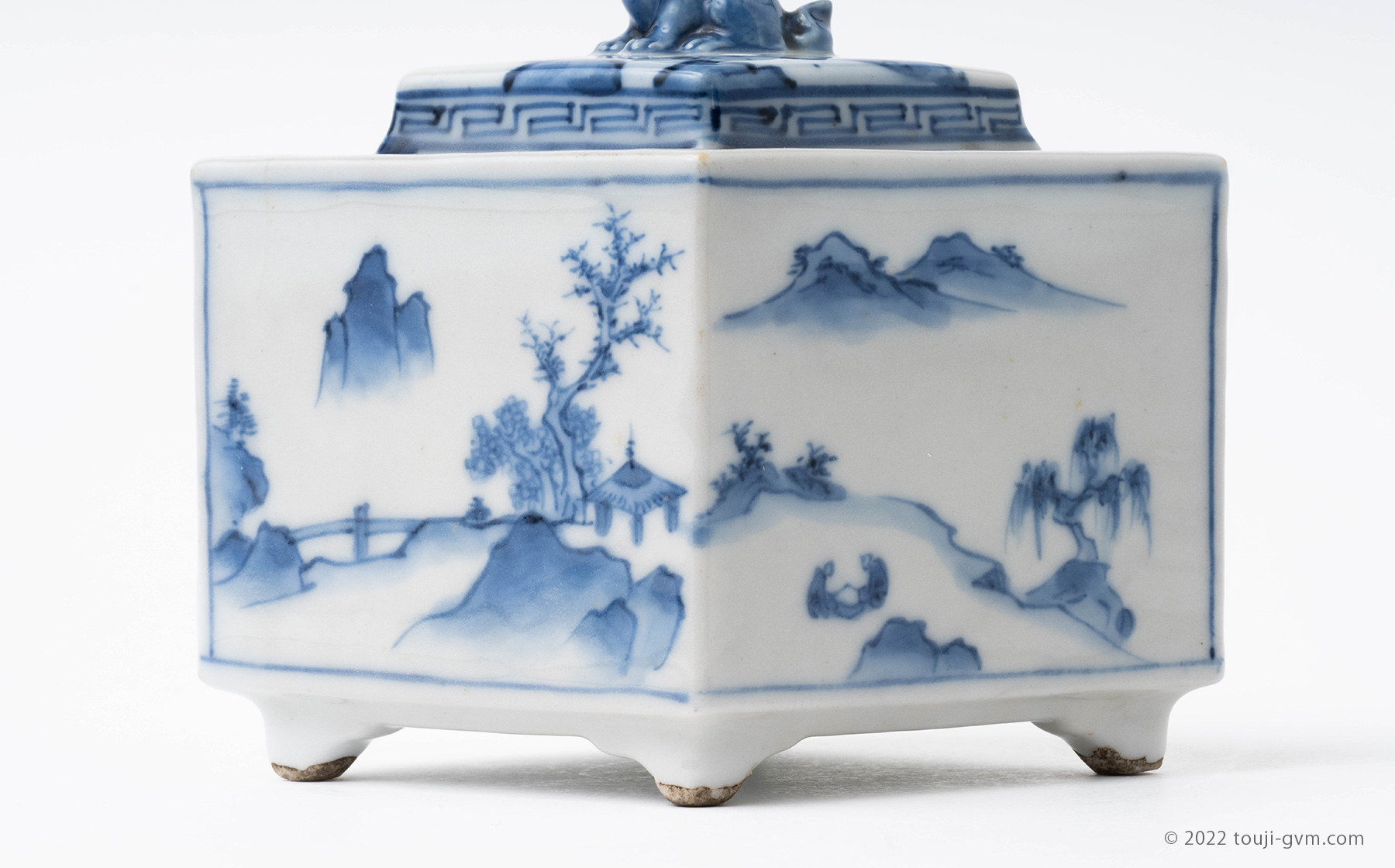 湖東焼（ことうやき）とは｜幻の名窯と呼ばれた彦根藩窯の違いや特徴