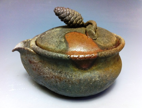 手のひらの中の小宇宙 宝瓶・香炉展]入江光人司 作 備前宝瓶 – THA