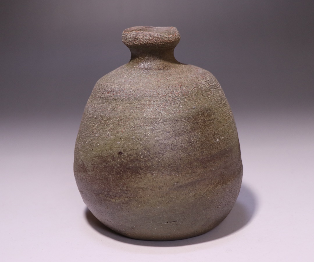 中村和樹 作 「備前徳利」 ～備前焼専門卸小売店 川口陶楽苑～