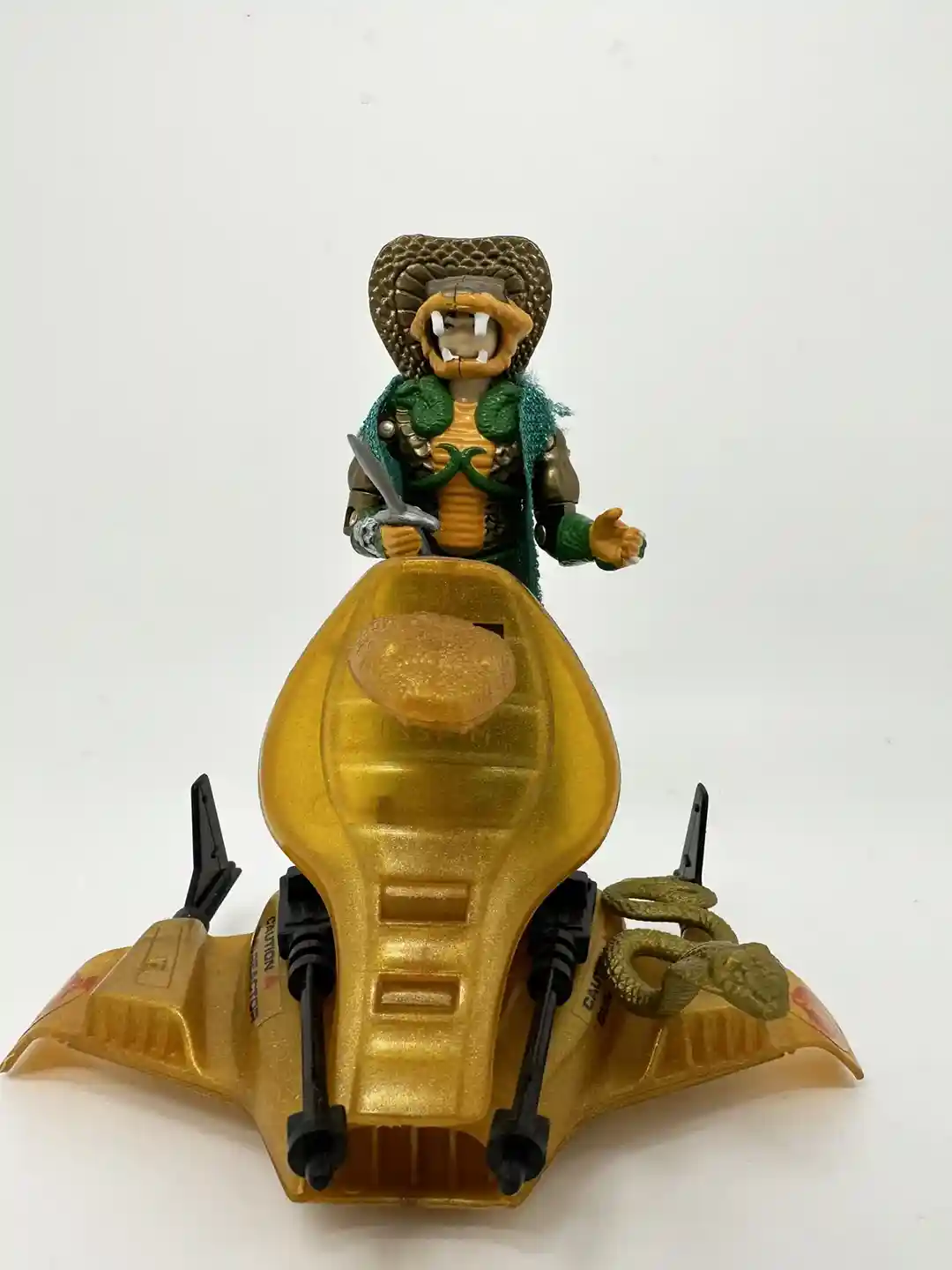 GI Joe Classified Series Serpentor & Air Chariot In Hand Review