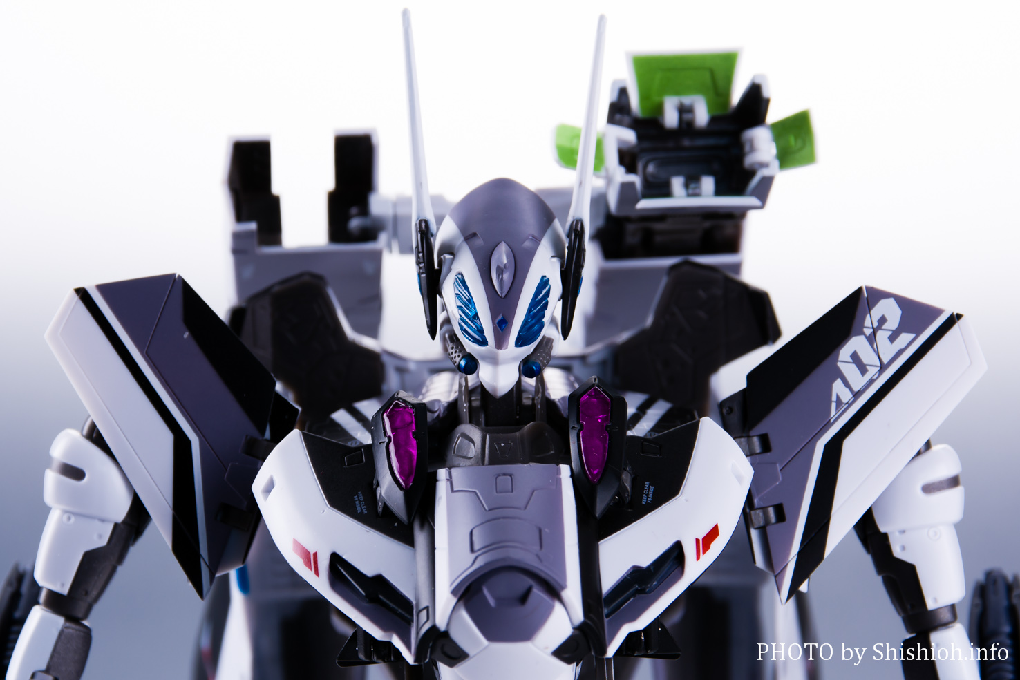 レビュー】DX超合金 VF-31F ジークフリード（メッサー・イーレフェルト