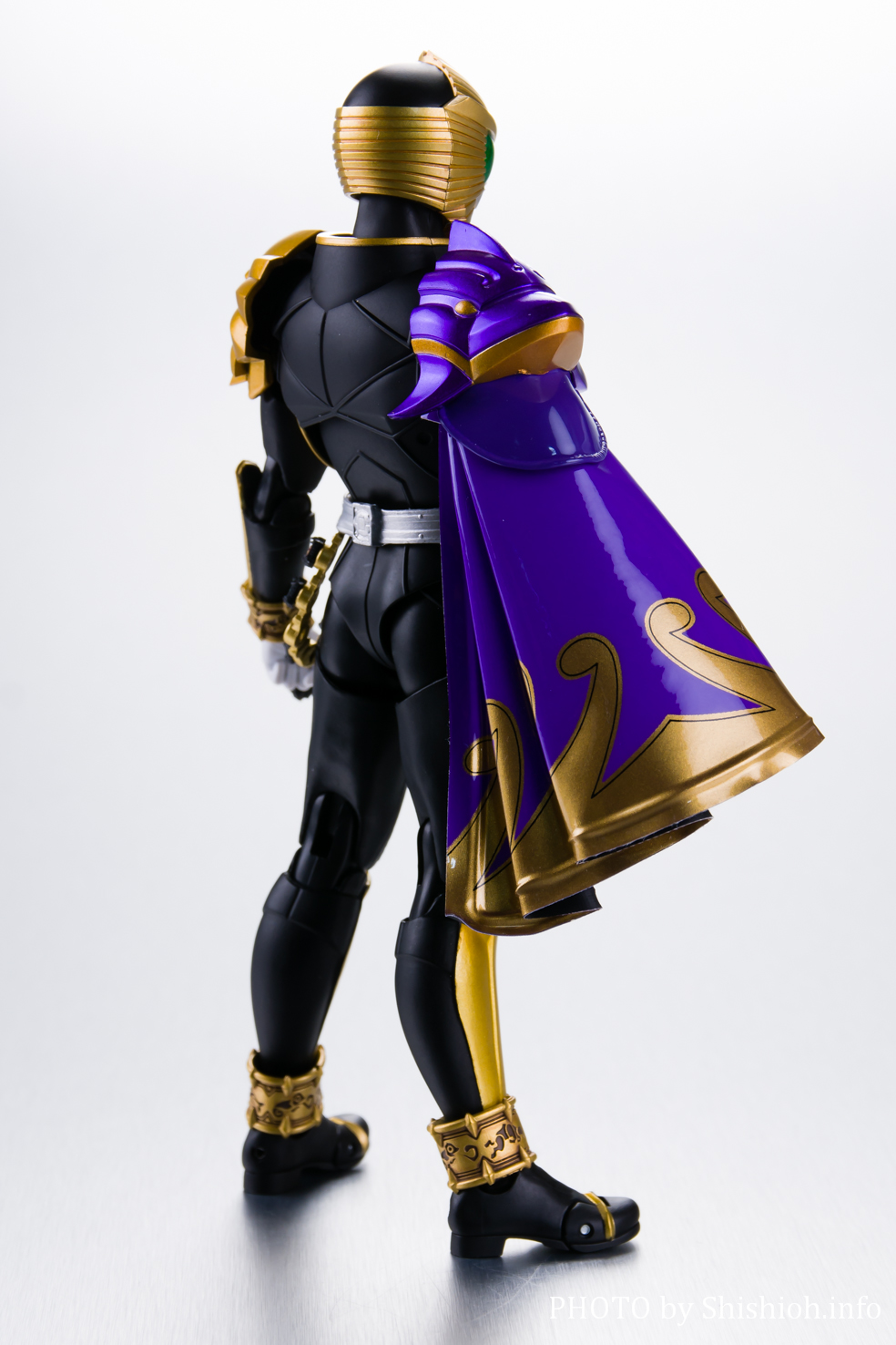 レビュー】 S.H.Figuarts（真骨彫製法） 仮面ライダービースト マント
