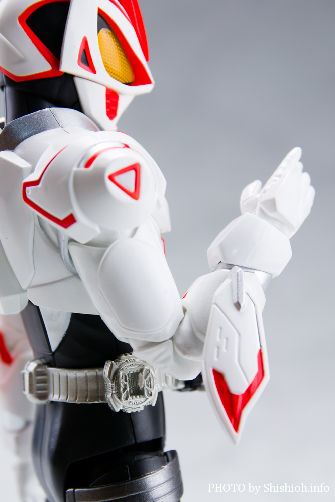 徹底レビュー】S.H.Figuarts 仮面ライダーギーツ ブーストフォーム