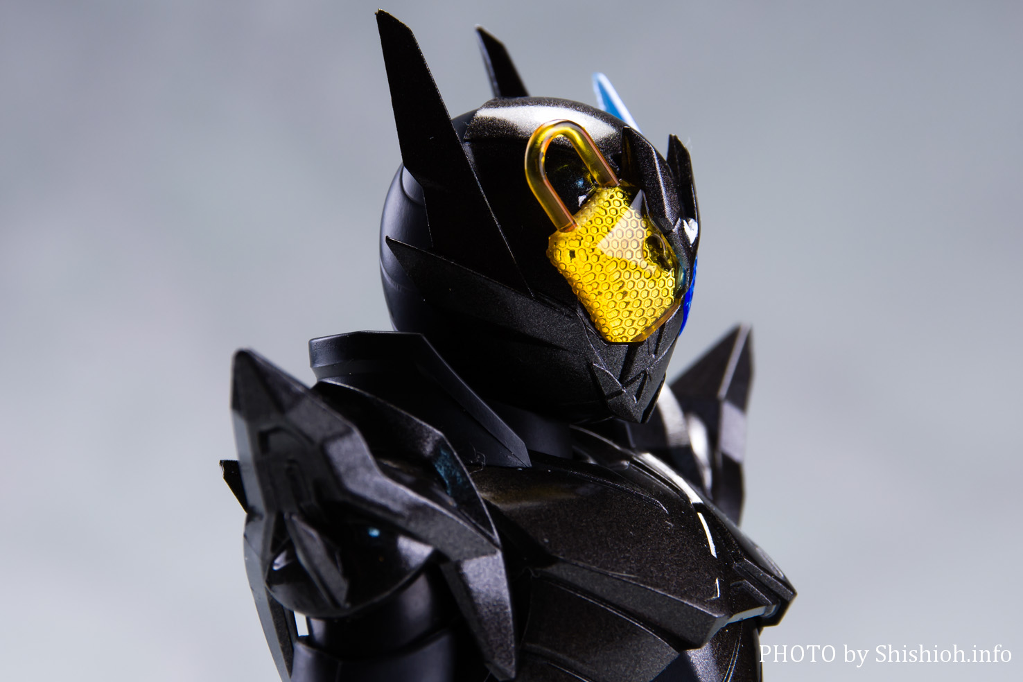 レビュー】 S.H.Figuarts 仮面ライダーメタルビルド