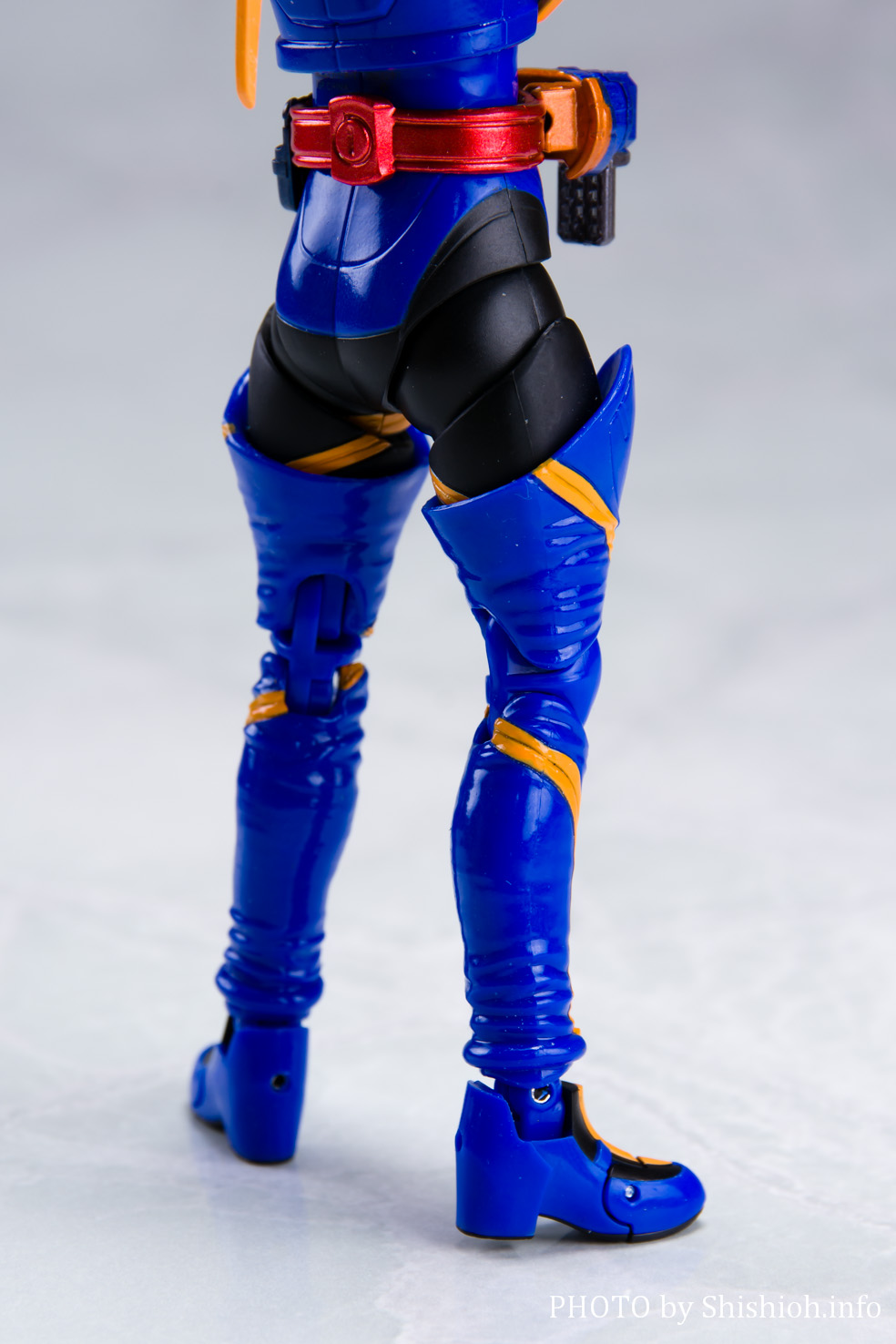 レビュー】S.H.Figuarts 仮面ライダージャンヌ コブラゲノム＆ラブコフ