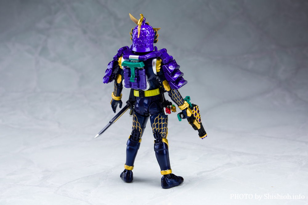 レビュー】S.H.Figuarts（真骨彫製法） 仮面ライダー龍玄 ブドウアームズ