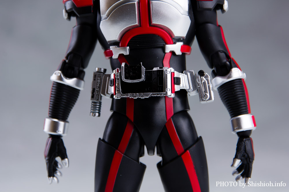 レビュー】S.H.Figuarts（真骨彫製法） 仮面ライダーファイズ