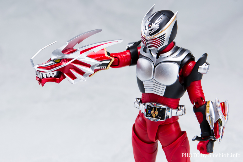 レビュー】S.H.Figuarts（真骨彫製法） 仮面ライダー龍騎