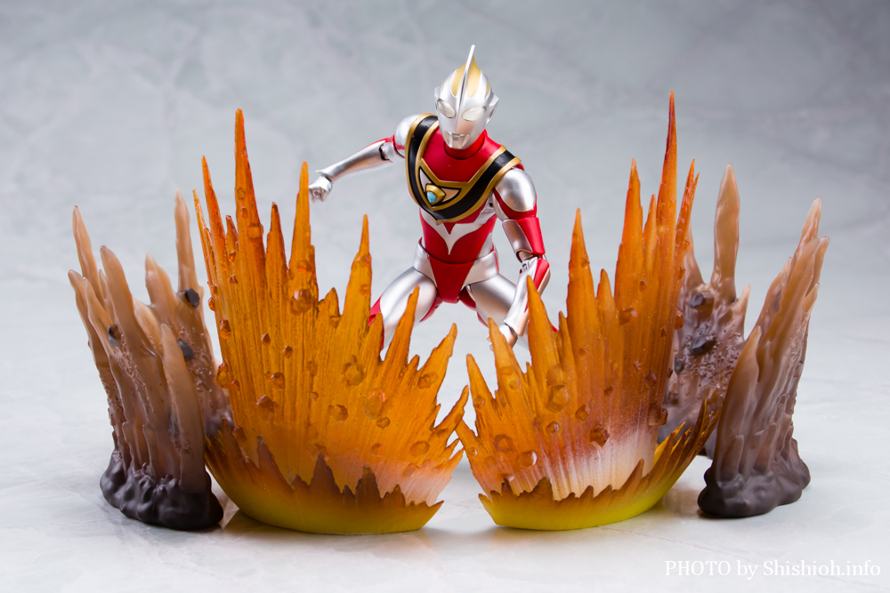 徹底レビュー】S.H.Figuarts（真骨彫製法） ウルトラマンガイア（V2